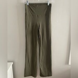 Aritiza High-Rise Bootcut Legging- Olive